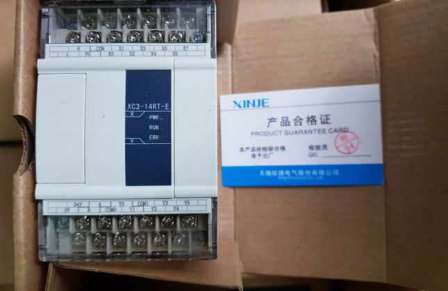 Bộ điều khiển lập trình XC3-14RT-E