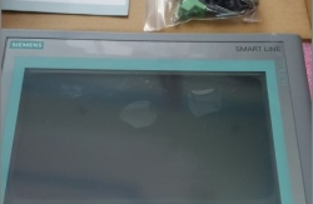 Màn hình cảm ứng Smart Line 700IE